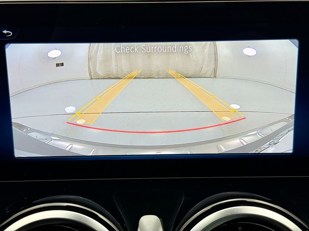 New 2026 Mountain Grey Metallic Mercedes-Benz GLB 250 image 14