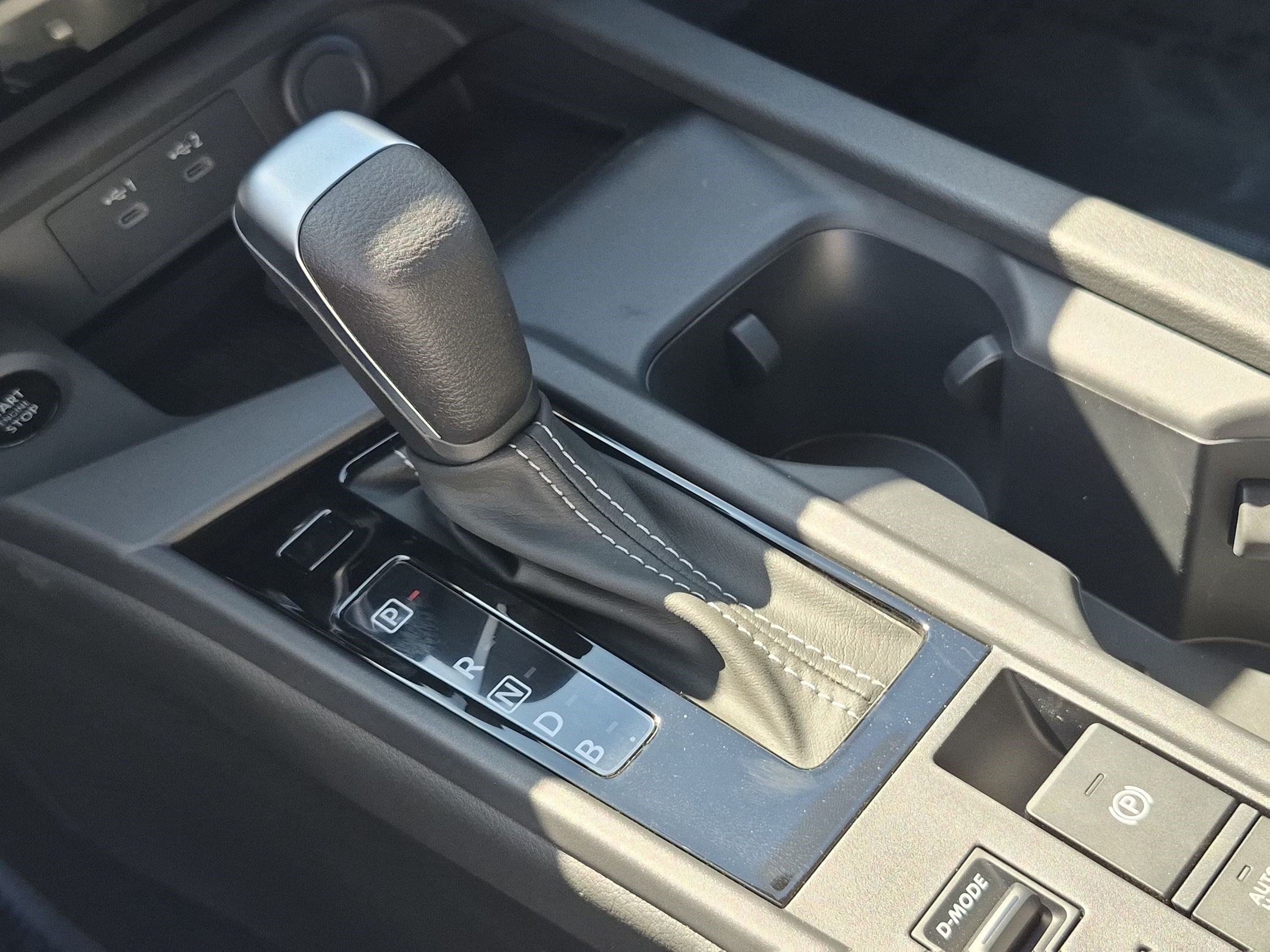 New 2027 Atlantic Gray Metallic Nissan SV image 12