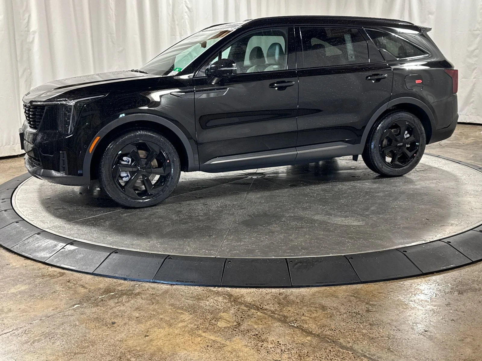 2026 Kia Sorento SX Prestige Hybrid AT 4WD's photo