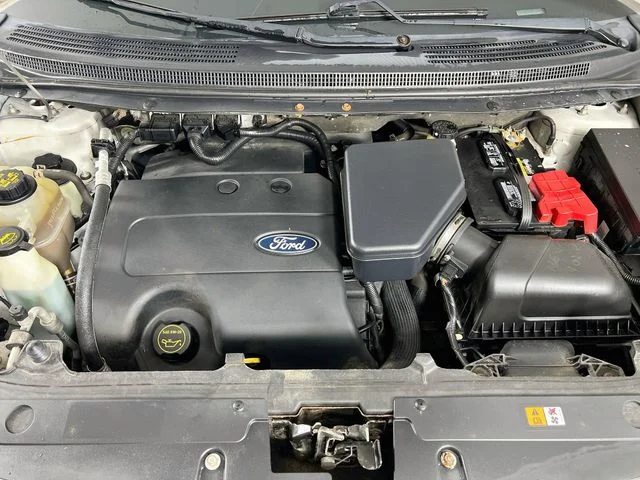 Used 2014 White Ford SEL image 28