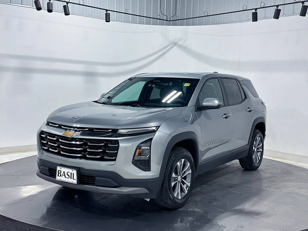 Used 2025 Gray Chevrolet LT image 8