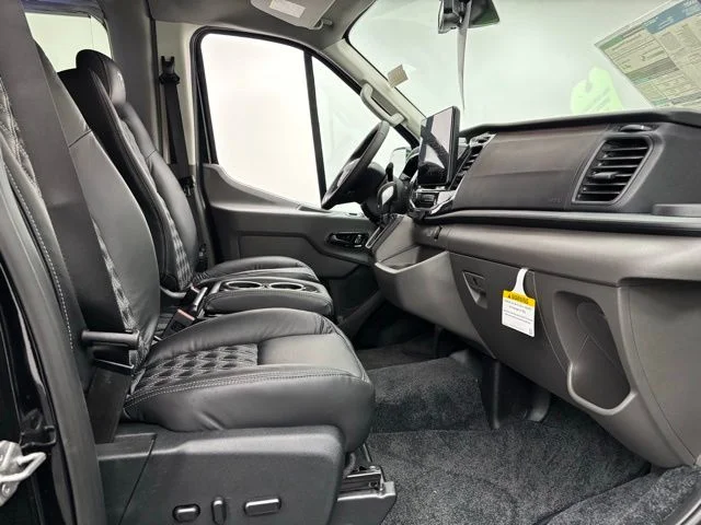 New 2026 Black Ford Explorer Limited SE image 24