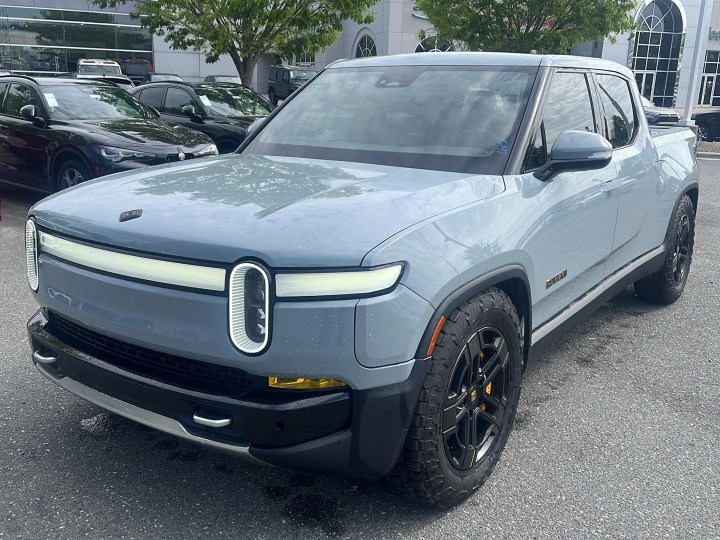 2022 Rivian R1T Adventure