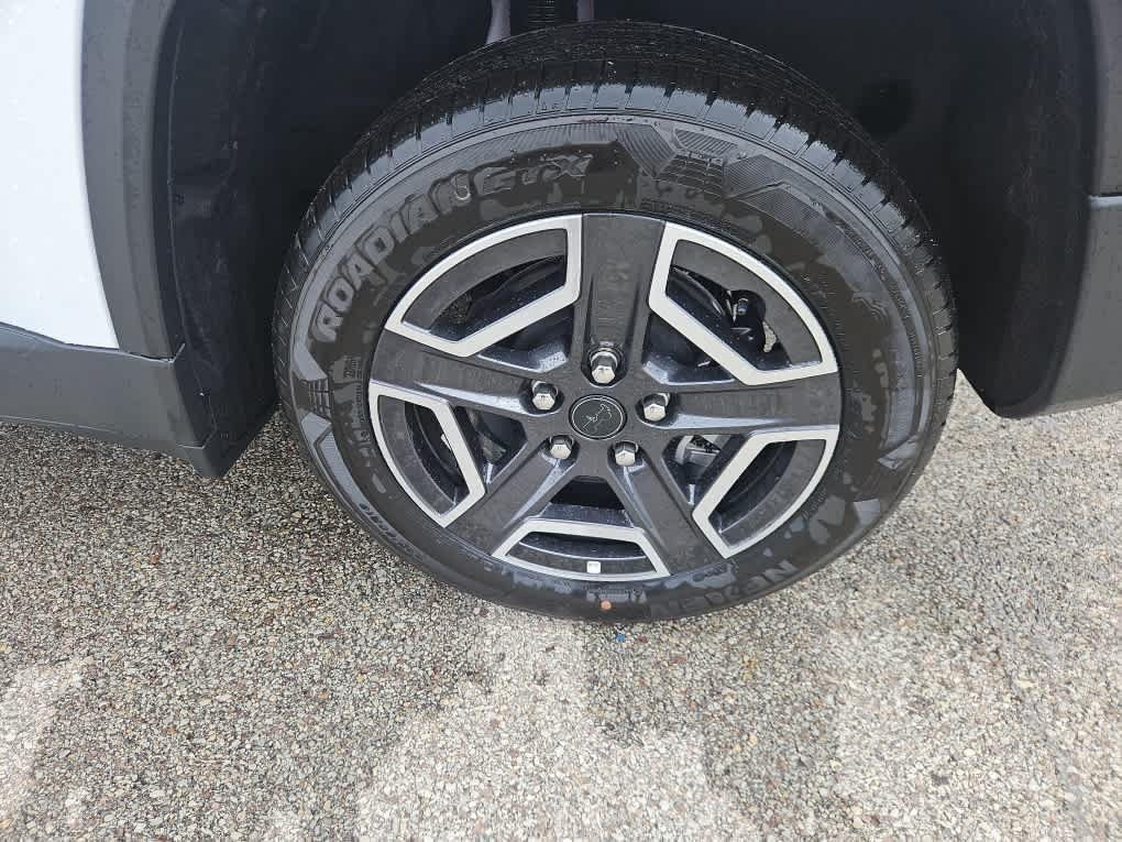 New 2026 Bright White Clearcoat Jeep Laredo image 4