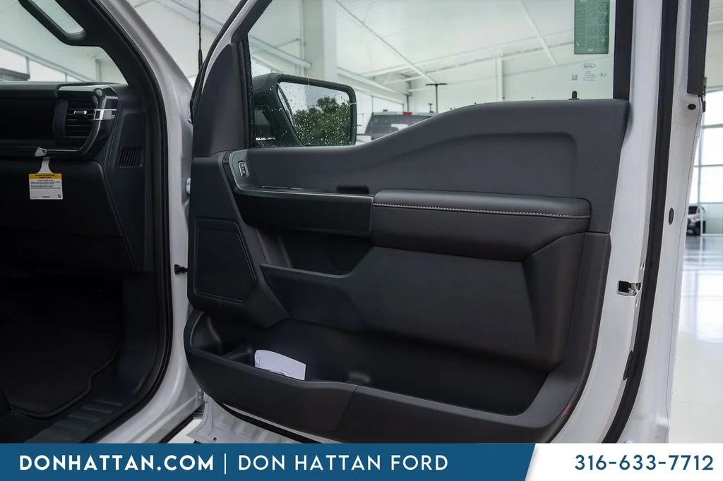 New 2026 Oxford White Ford STX® image 21