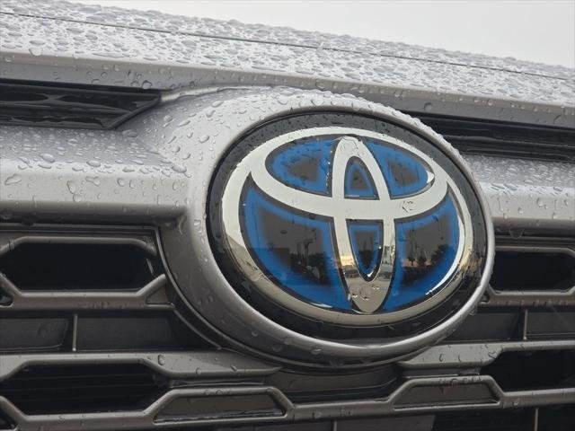 Certified Used 2023 SILVER SKY METALLIC Toyota  image 35
