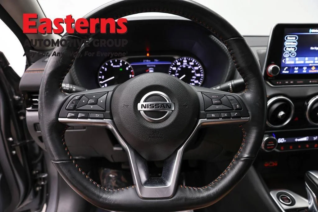 Used 2023 Gray Nissan SR image 12