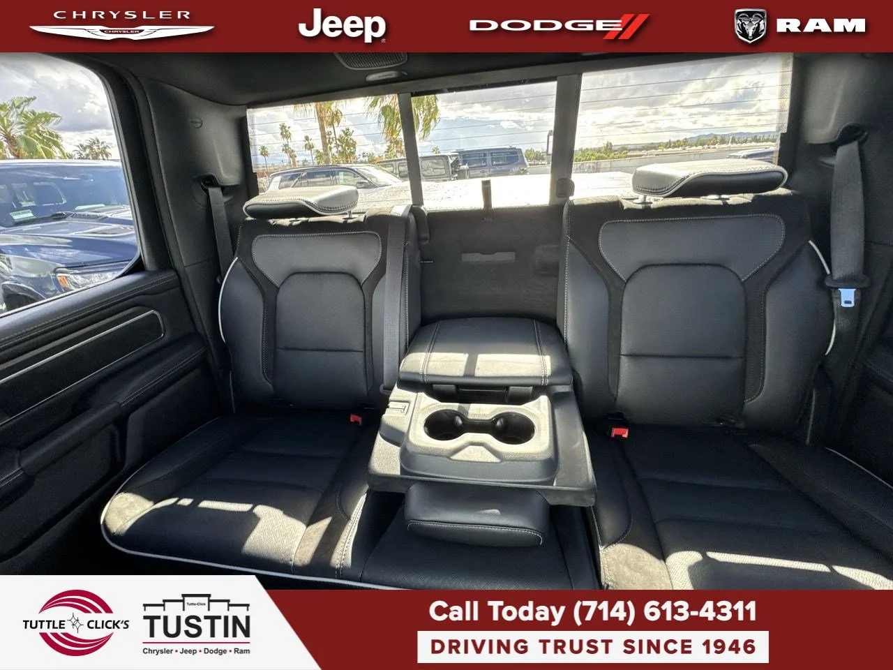 New 2027 Diamond Black Crystal Pearl-Coat Exterior Paint RAM Laramie image 5