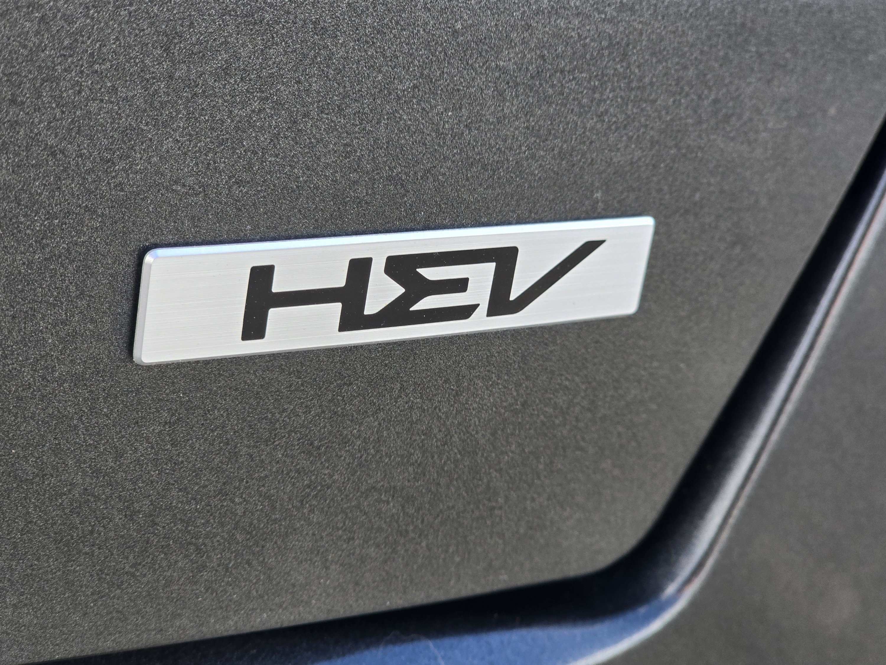 Used 2025 Interstellar Gray Kia EX image 31