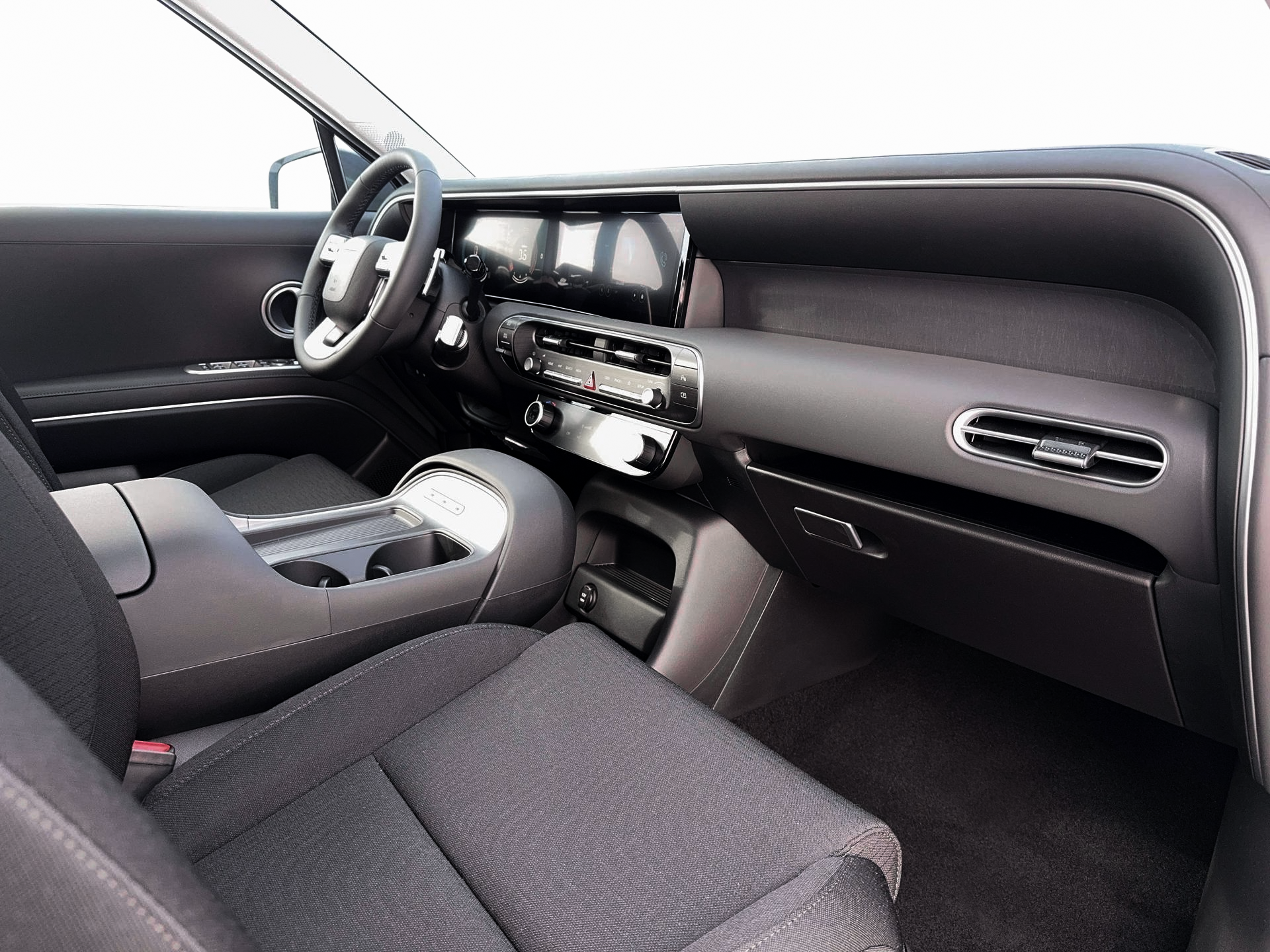 New 2026 Creamy White Pearl Hyundai SE FWD image 14