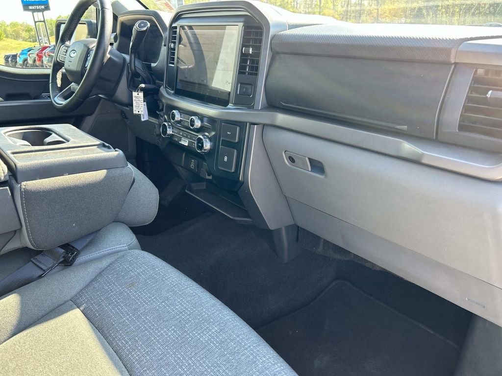 Used 2025 Carbonized Gray Ford XLT image 19
