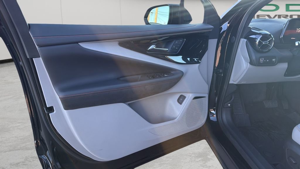 2026 Chevrolet Blazer EV SS - Photo 46