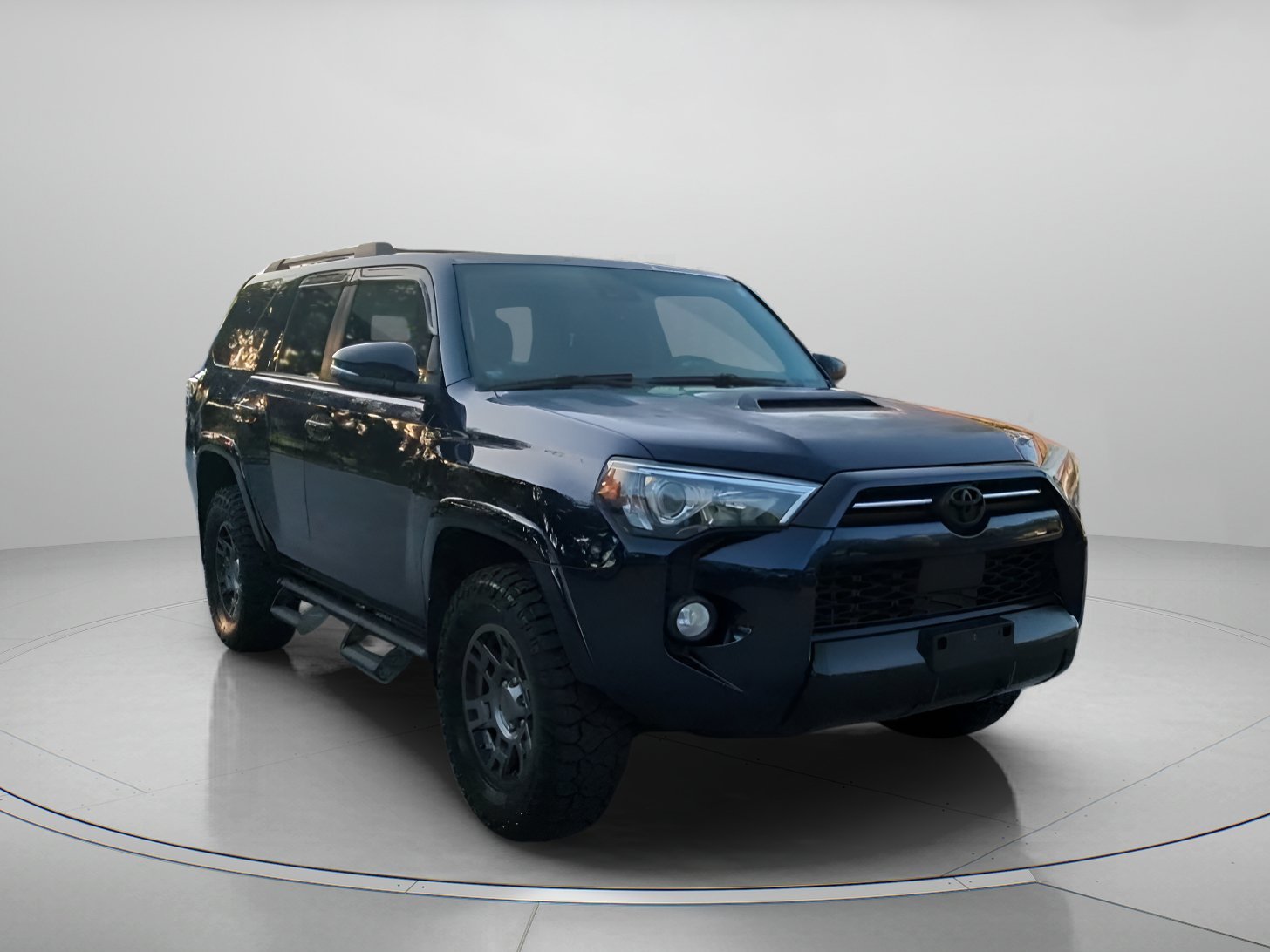 Used 2020 Nautical Blue Metallic Toyota Venture image 35