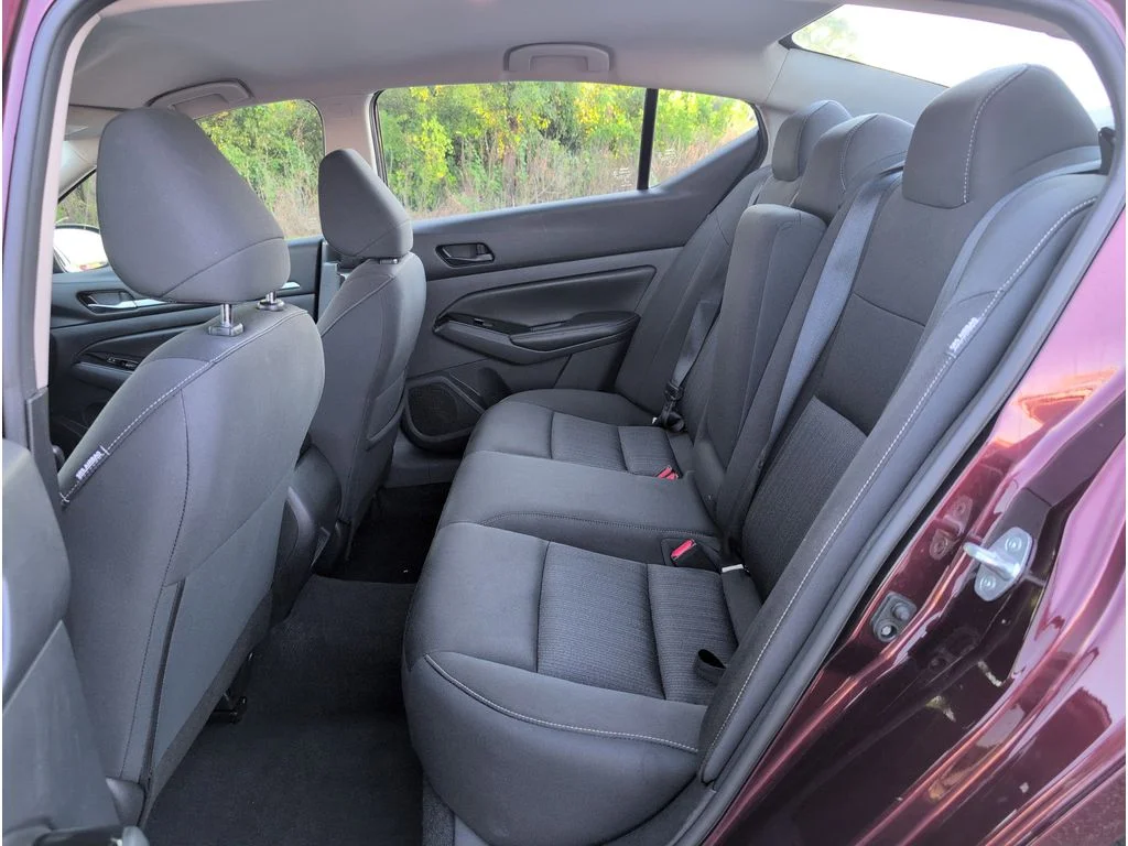 Used 2023 RED Nissan 2.5 SV Sedan image 28