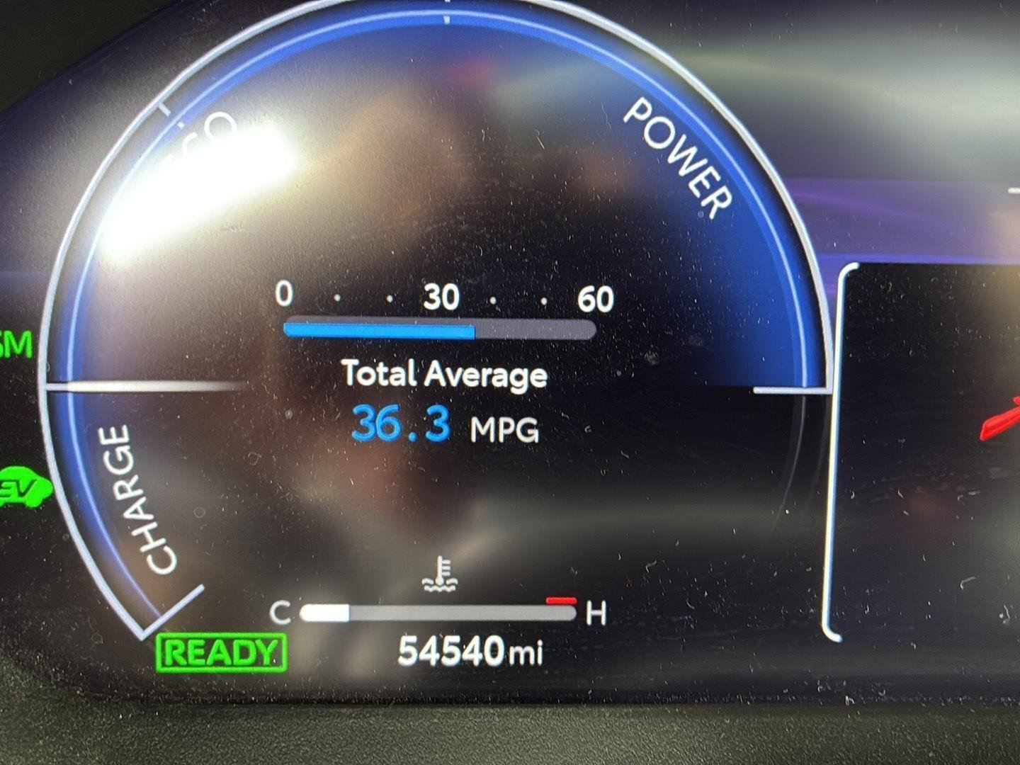 Used 2024 Wind Chill Pearl/Midnight Black Metallic Toyota XSE image 2