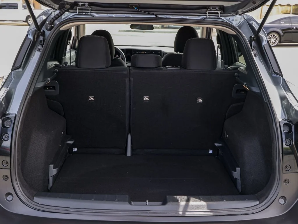 Used 2025 Gray Nissan SV image 15