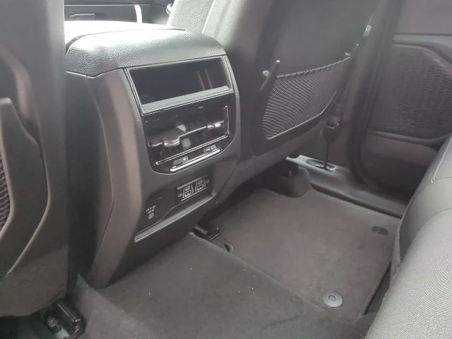 New 2026 Baltic Gray Metallic Clear-Coat Exterior Paint Jeep Laredo X image 23