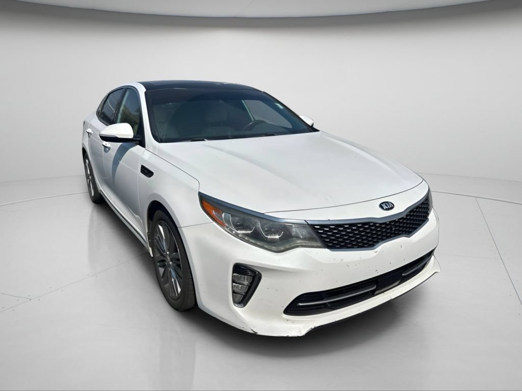 Used 2018 Kia Optima SX with VIN 5XXGV4L26JG214124 for sale in Bountiful, UT