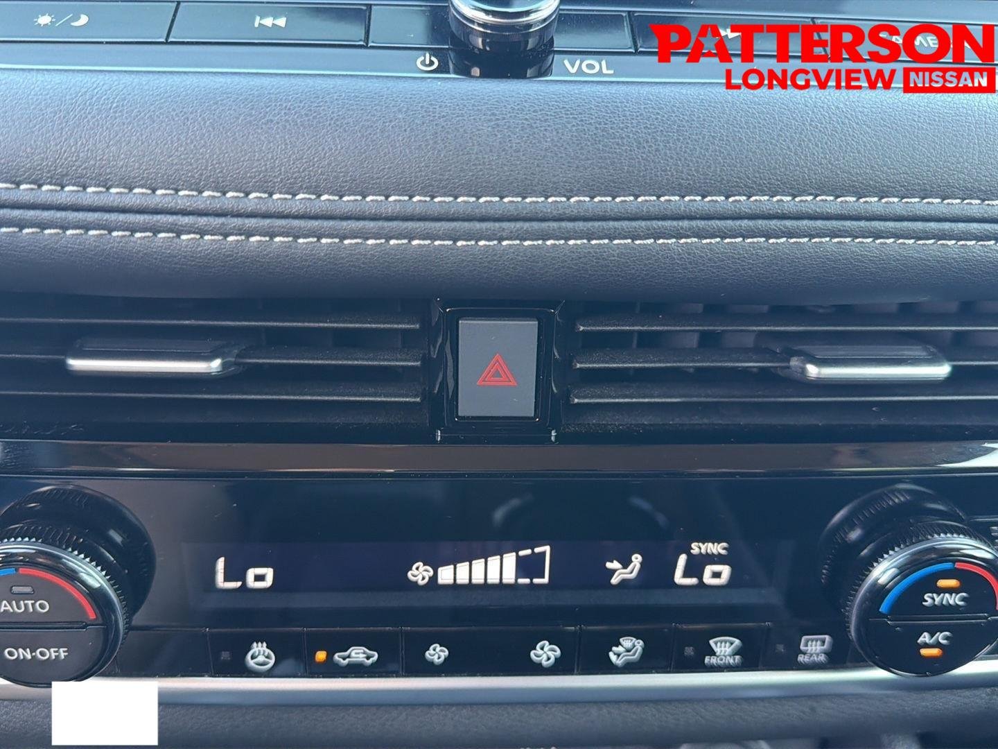 Used 2025 Boulder Gray Pearl Nissan SL image 9