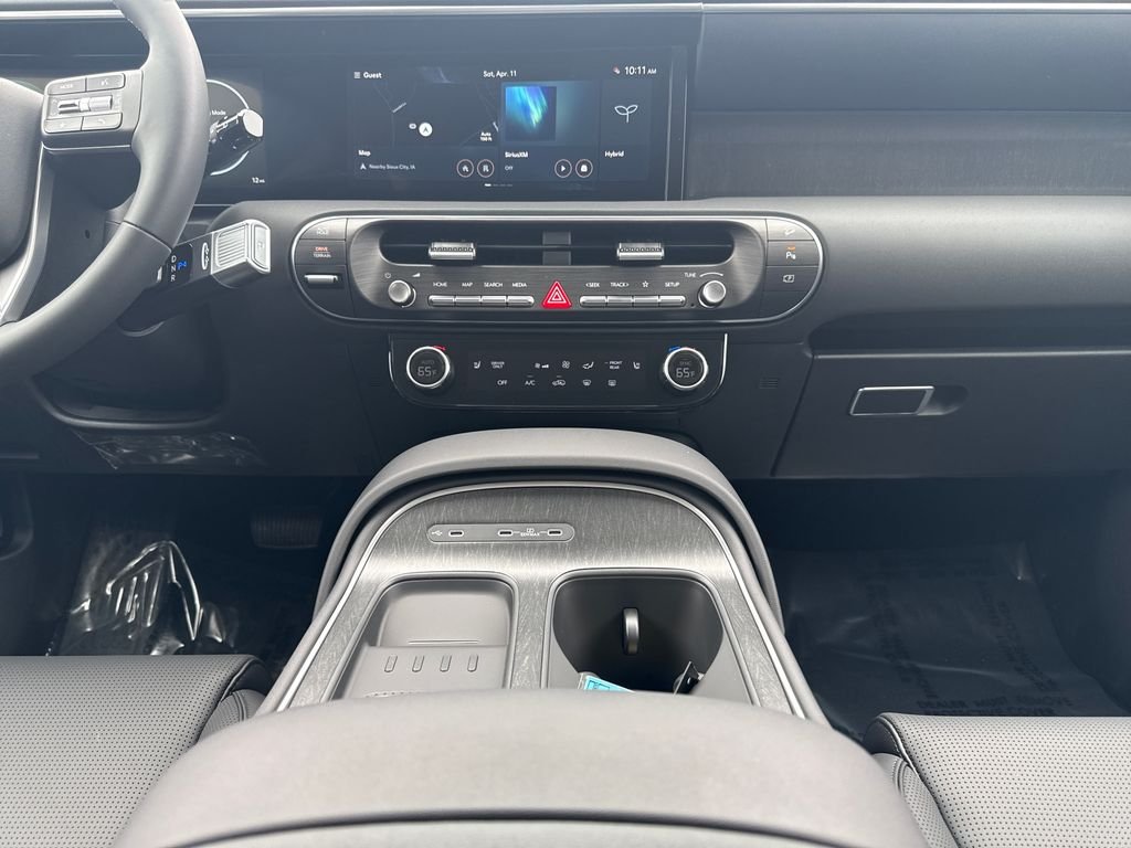 New 2026 White Hyundai SEL image 18