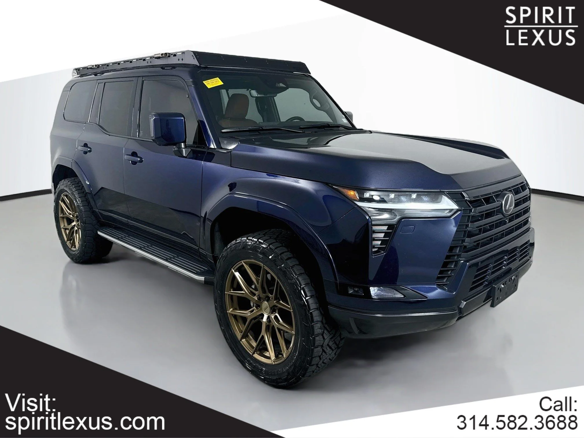 Used 2025 Nightfall Mica Lexus 550 Luxury image 1