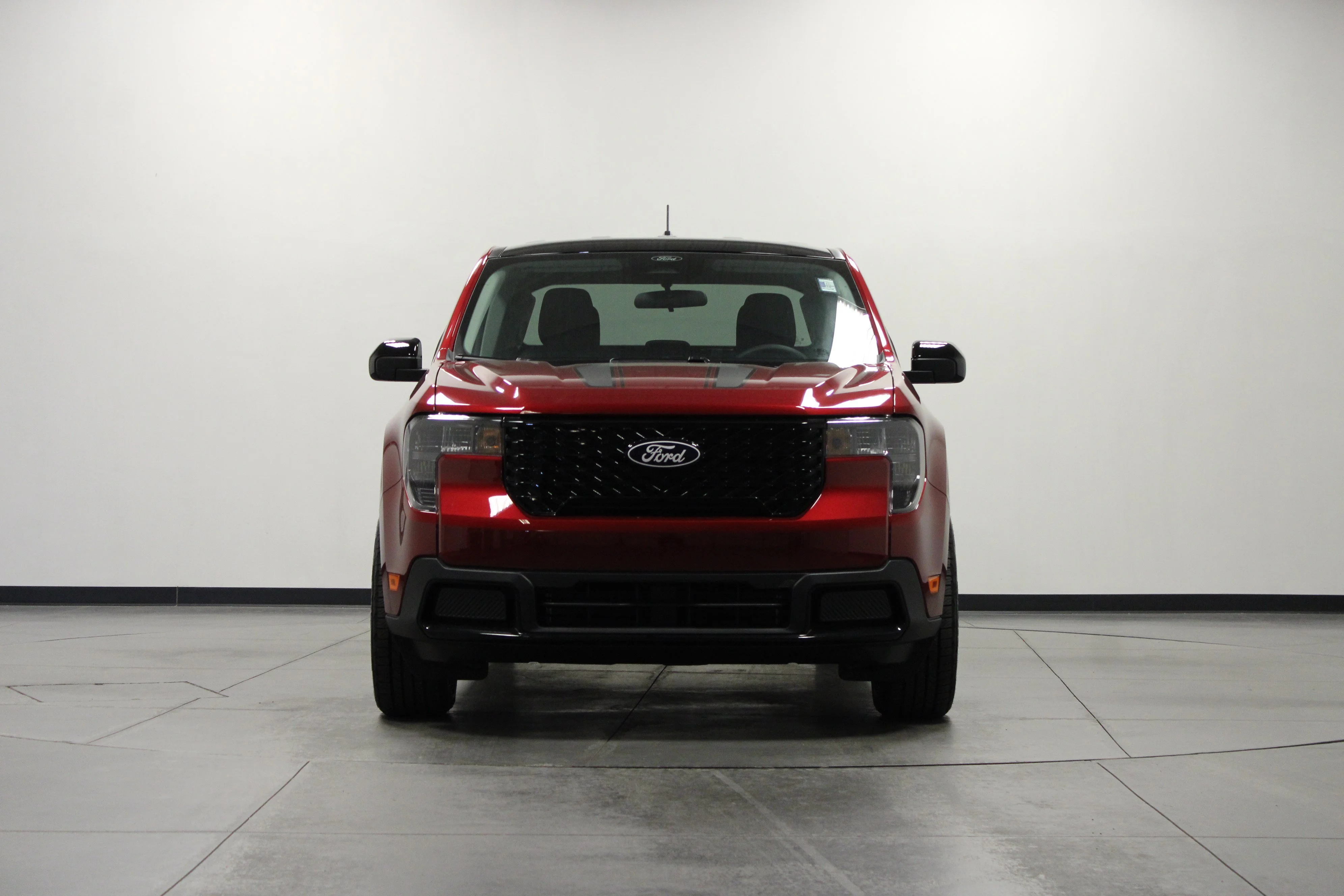 New 2026 Ruby Red Metallic Tinted Clearcoat Ford XLT image 9