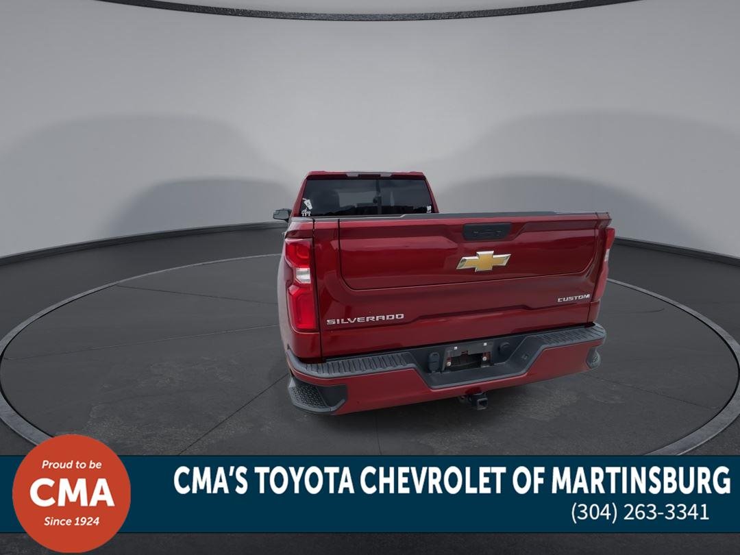 Used 2022 Cherry Red Tintcoat Chevrolet Custom image 7