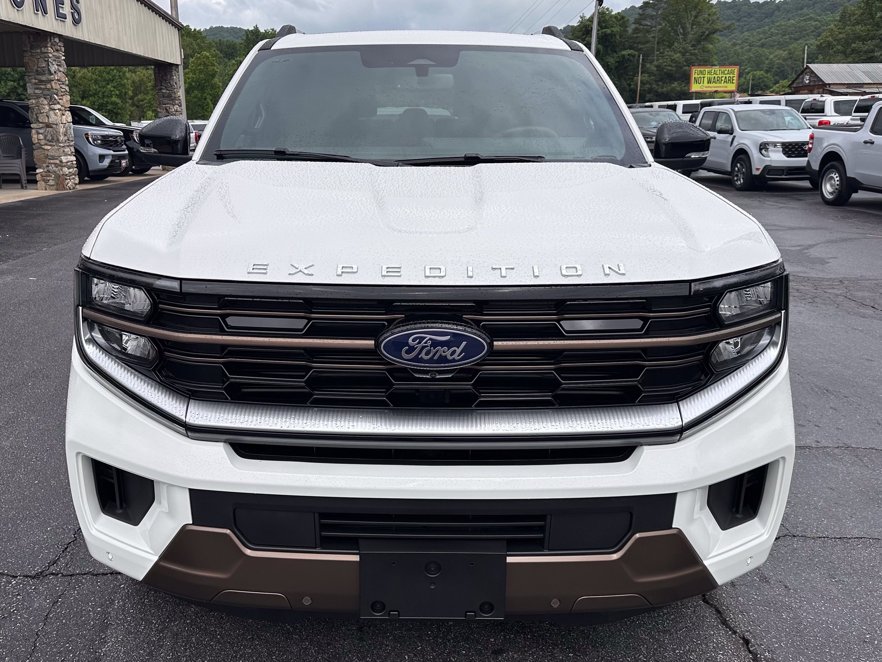 New 2026 Star White Metallic Tri-Coat Ford King Ranch® image 3