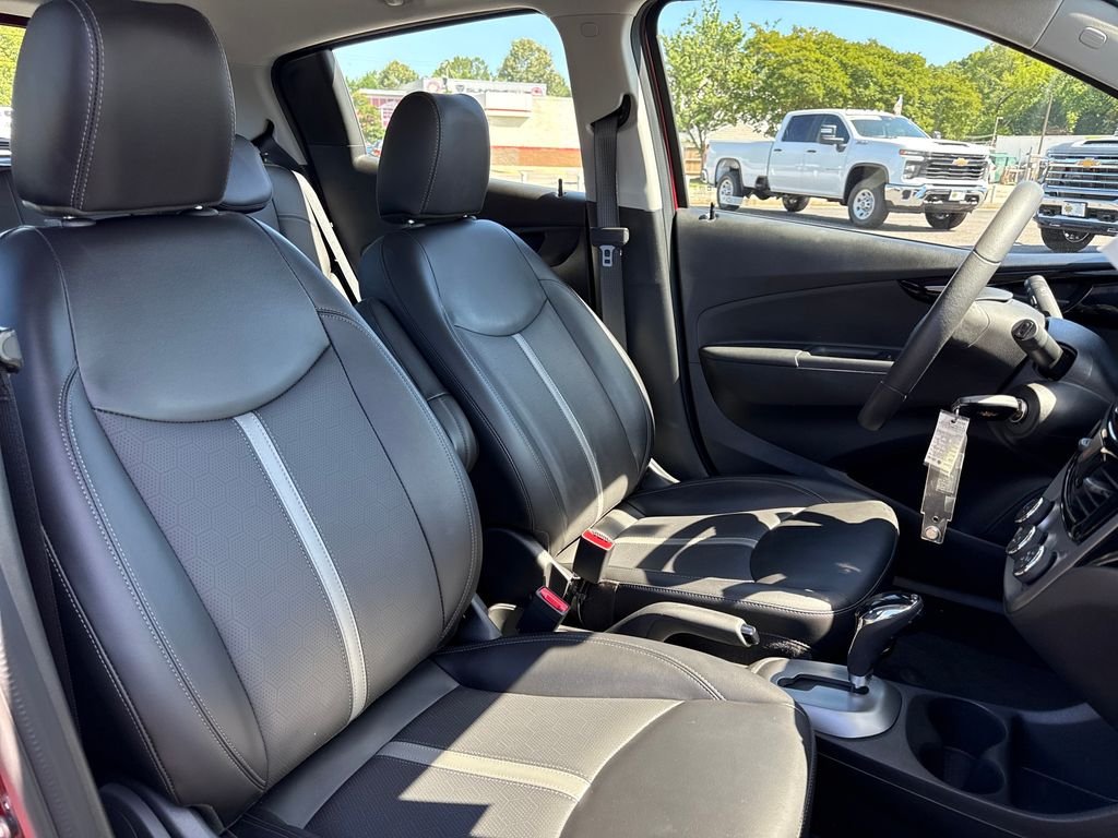 Used 2022 Red Chevrolet ACTIV image 25