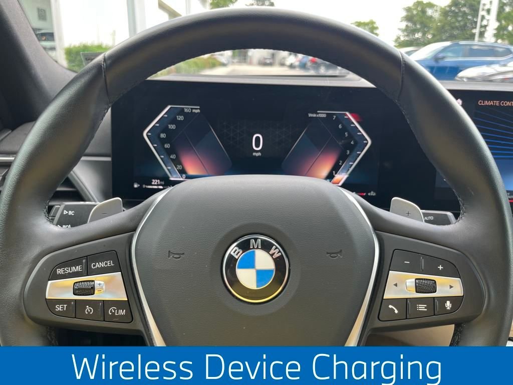2024 BMW 3 Series 330i - Photo 17