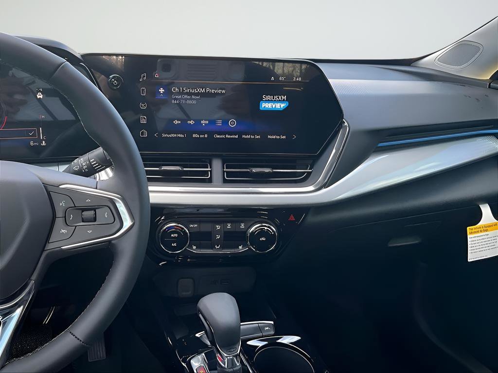 New 2026 Chevrolet Trax LT 4D Sport Utility