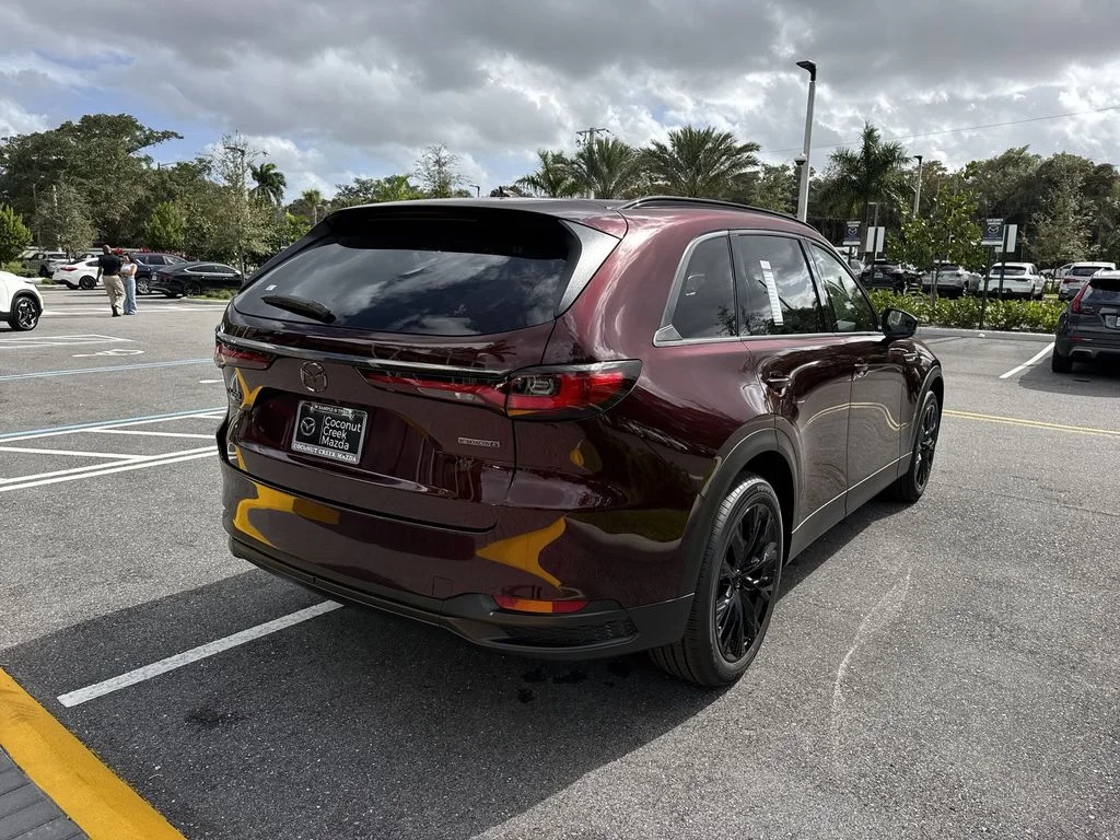 2026 Mazda CX-90 Premium Package - Photo 3