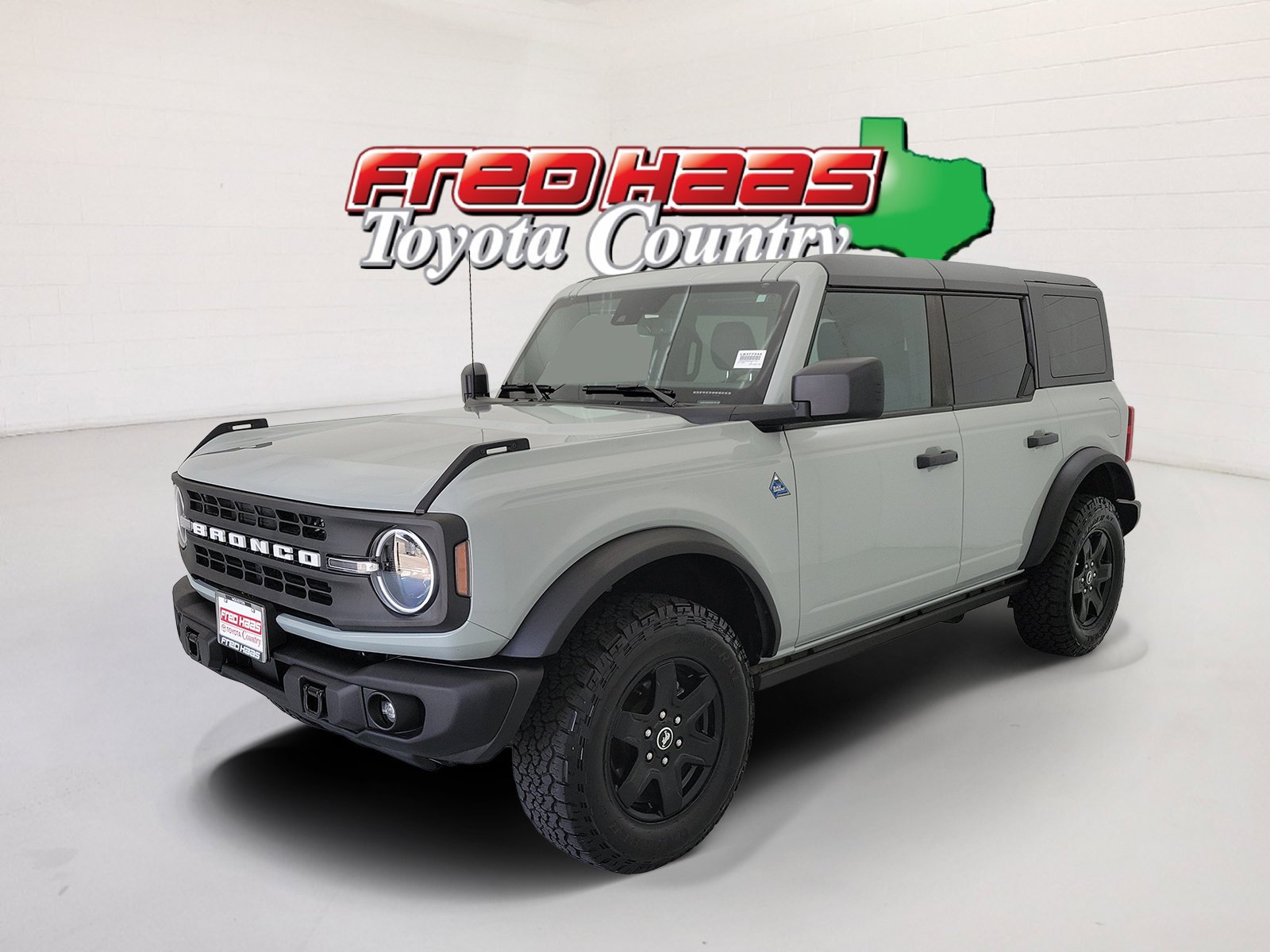 Used 2024 Cactus Gray Ford Black Diamond image 1