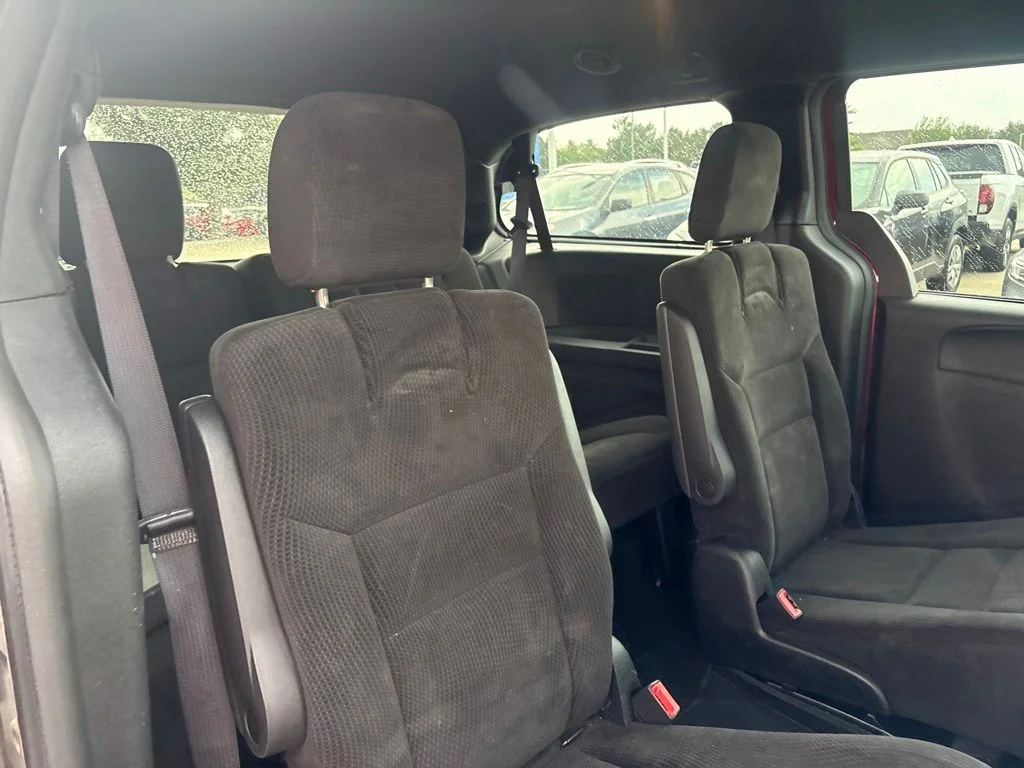 Used 2017 Red Dodge SE Plus image 26