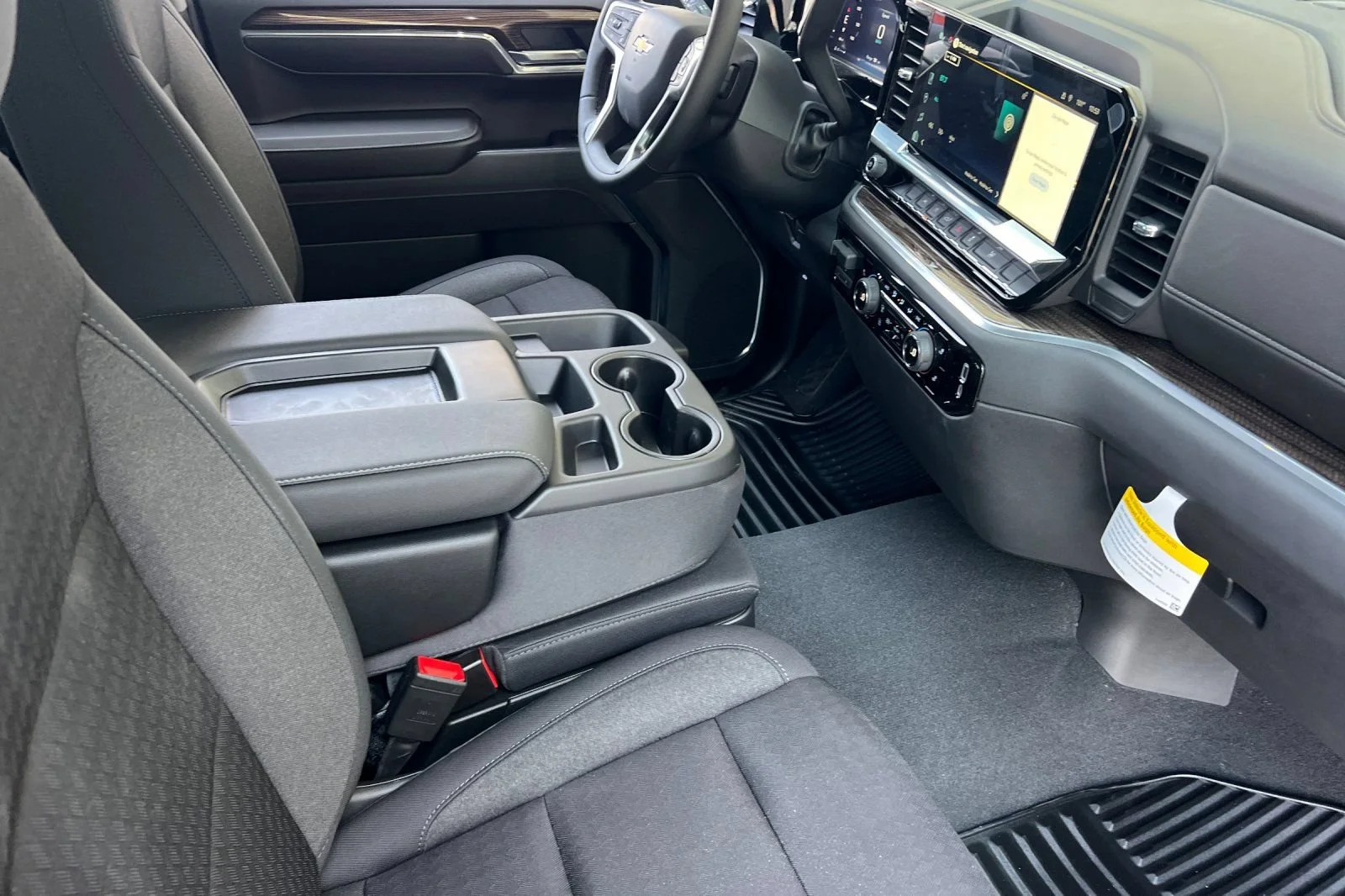 New 2026 Sterling Gray Metallic Chevrolet LT (2FL) image 15