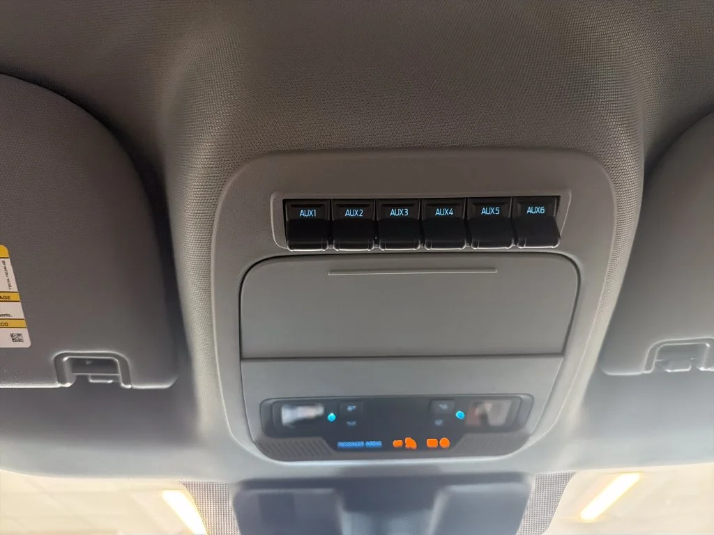 New 2027 Marsh Gray Metallic Ford F-350® XLT image 18