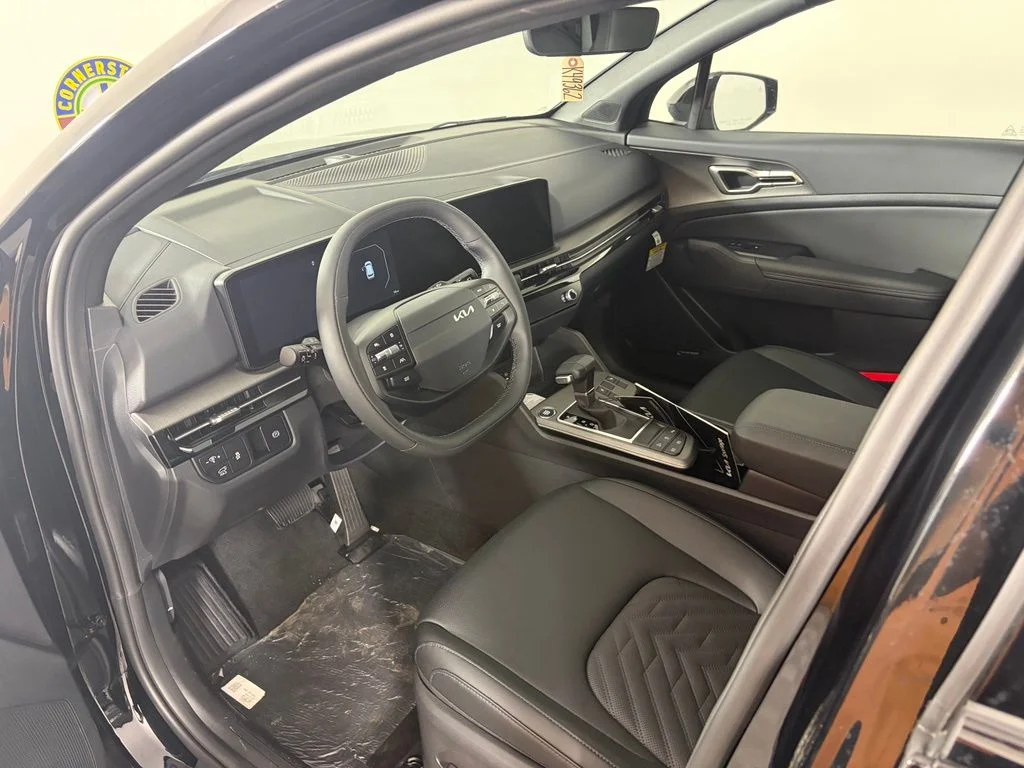 New 2026 Ebony Black Kia X-Line image 8