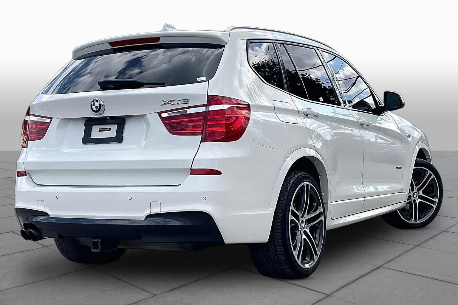 Used 2015 Alpine White BMW xDrive28i image 13