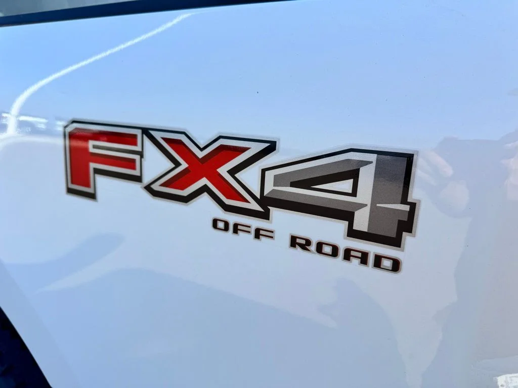 New 2026 Oxford White Ford F-250® XLT image 7