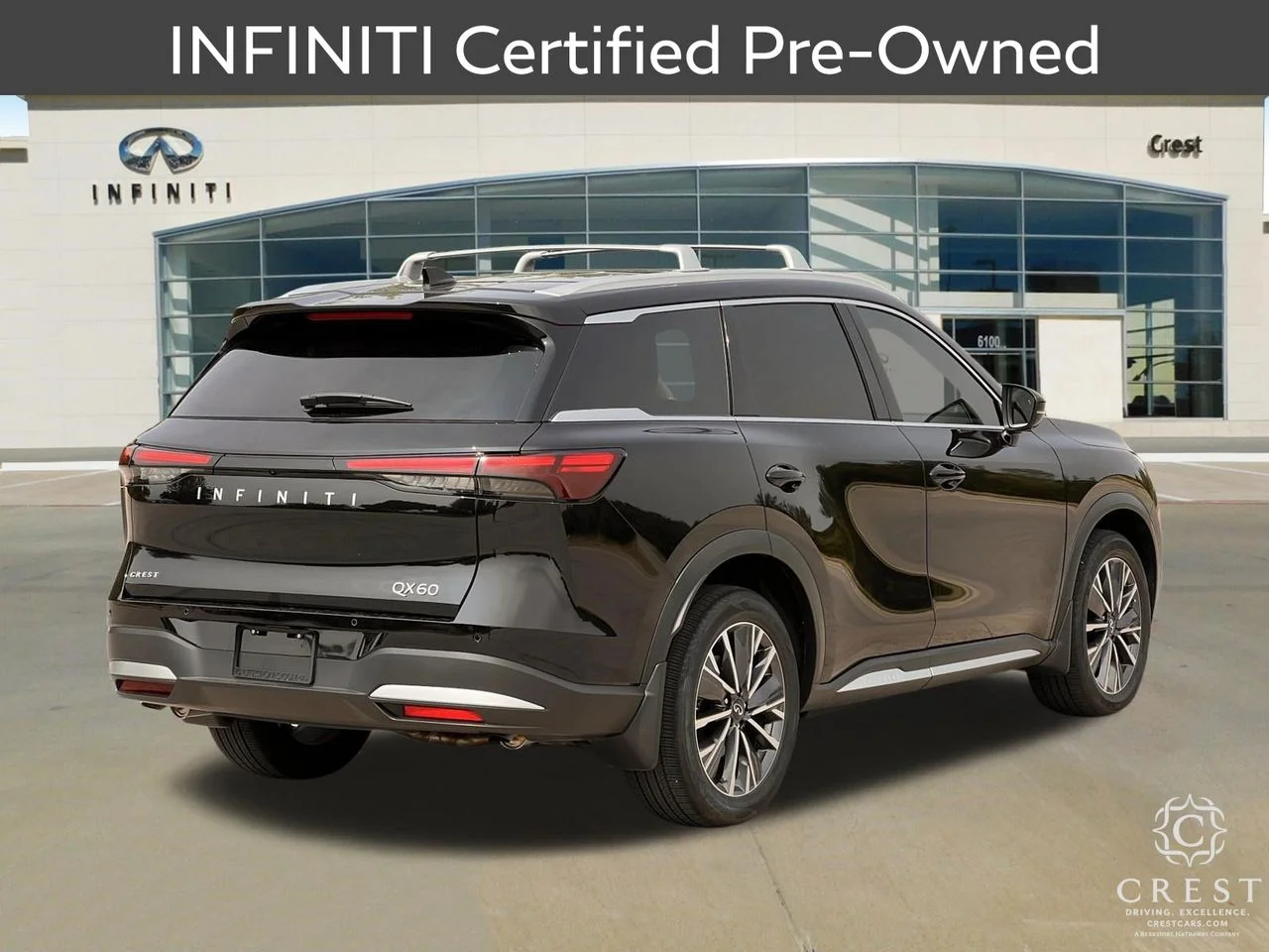 Certified Used 2026 Mineral Black INFINITI LUXE image 3