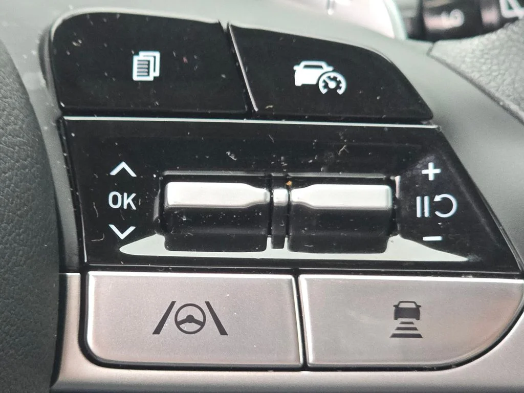 Used 2024 Gray Hyundai Blue image 34