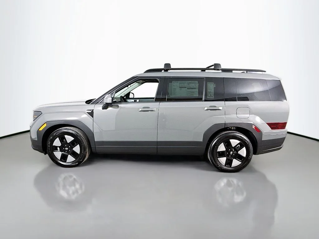 New 2026 Hampton Gray Hyundai SEL image 4