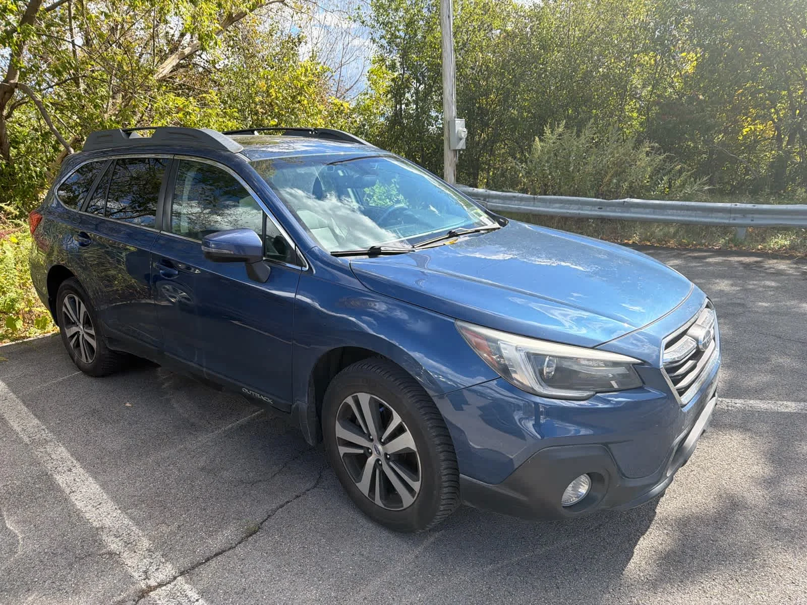 Used 2019 Abyss Blue Pearl Subaru Limited image 23