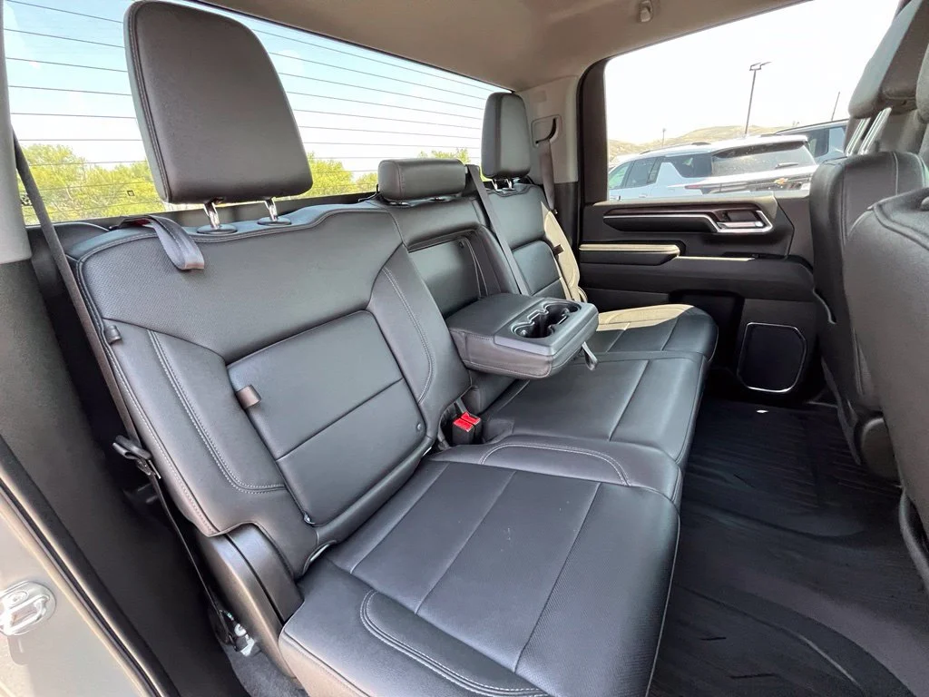 Used 2024 Sterling Metallic GMC SLT image 19