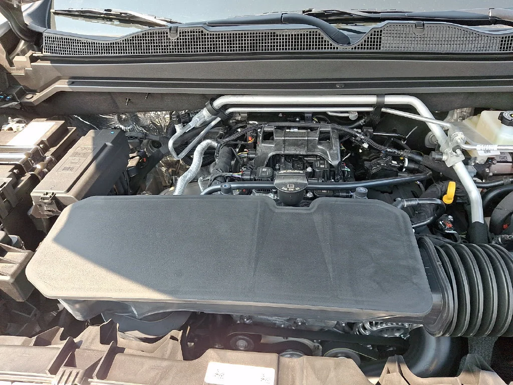 New 2026 Sterling Gray Metallic Chevrolet Trail Boss image 20