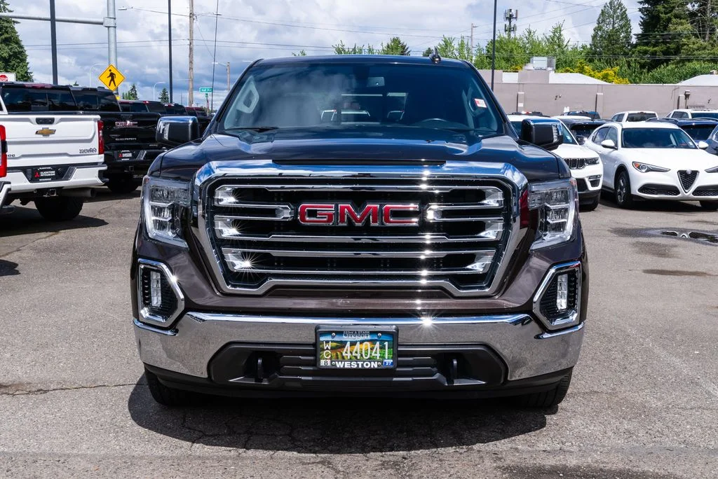 Used 2019 Brown GMC SLT image 2