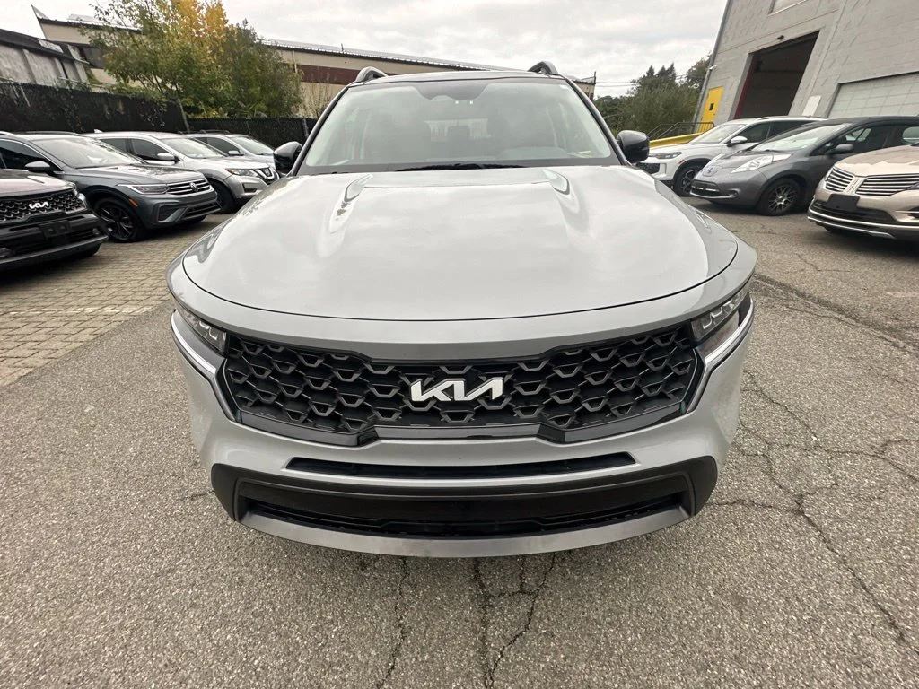Used 2023 Gray Kia X-Line S image 7