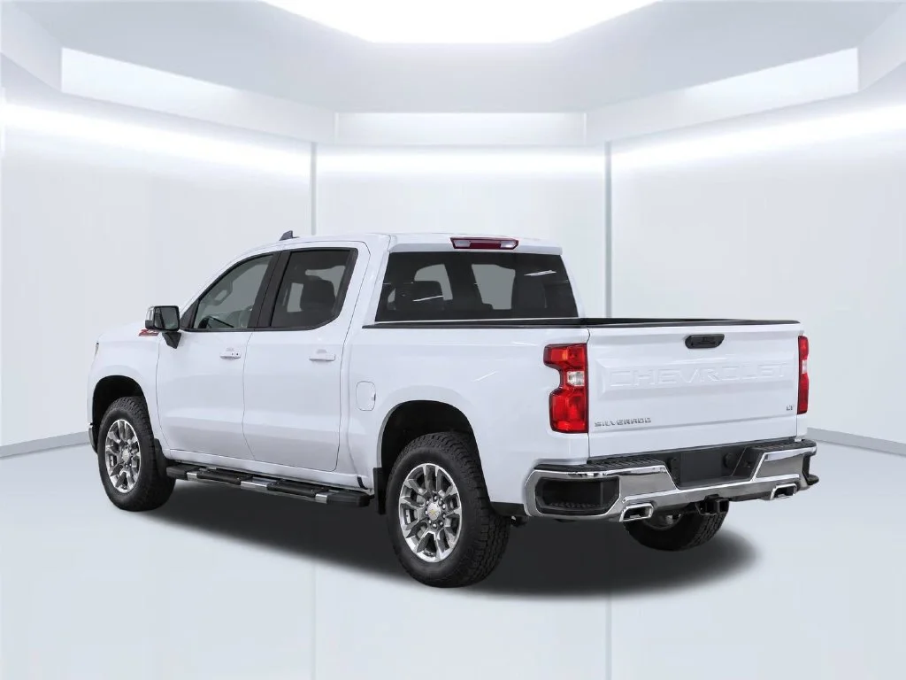 New 2026 White Chevrolet LT image 6