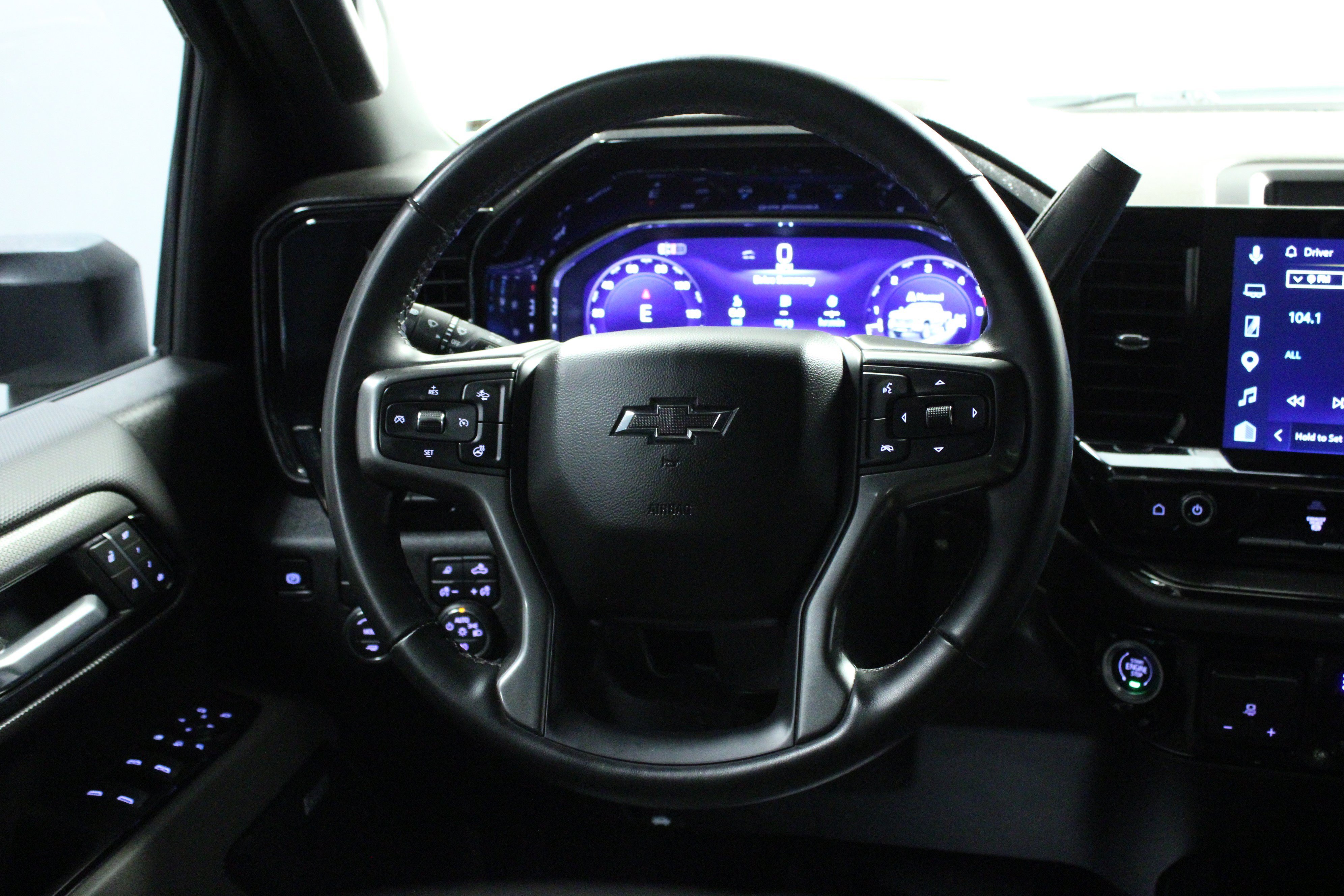 Used 2025 Summit White Chevrolet ZR2 image 19