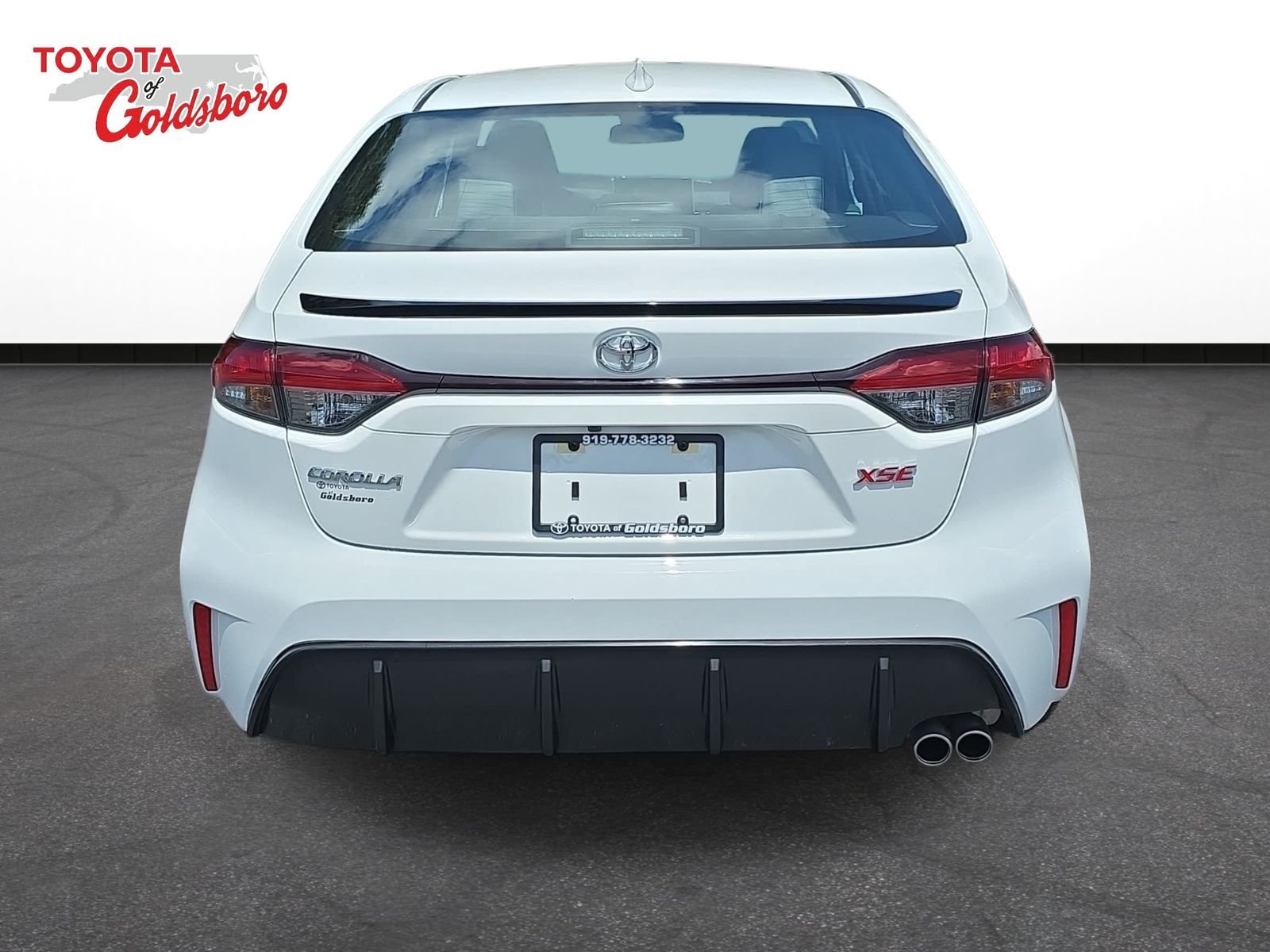 Used 2025 White Toyota XSE image 6